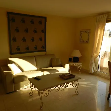 2 Pieces Standing Au Coeur De Saint-tropez Lejlighed Saint-Tropez